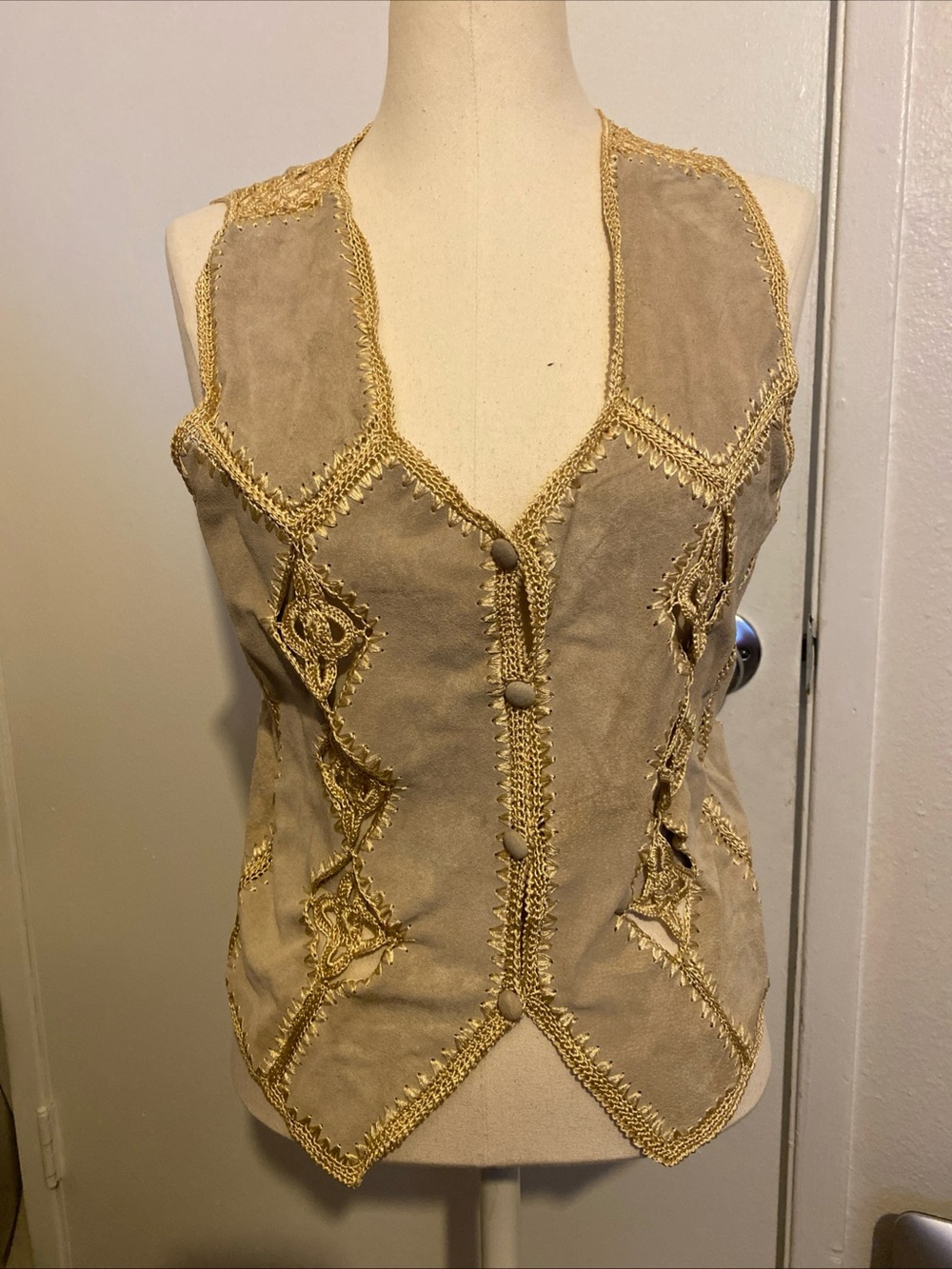 Vintage Beige Women’s Vest Button Up Crochet Large Boho Hippie